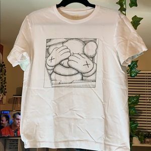 Uniqlo Kaws T-Shirt
